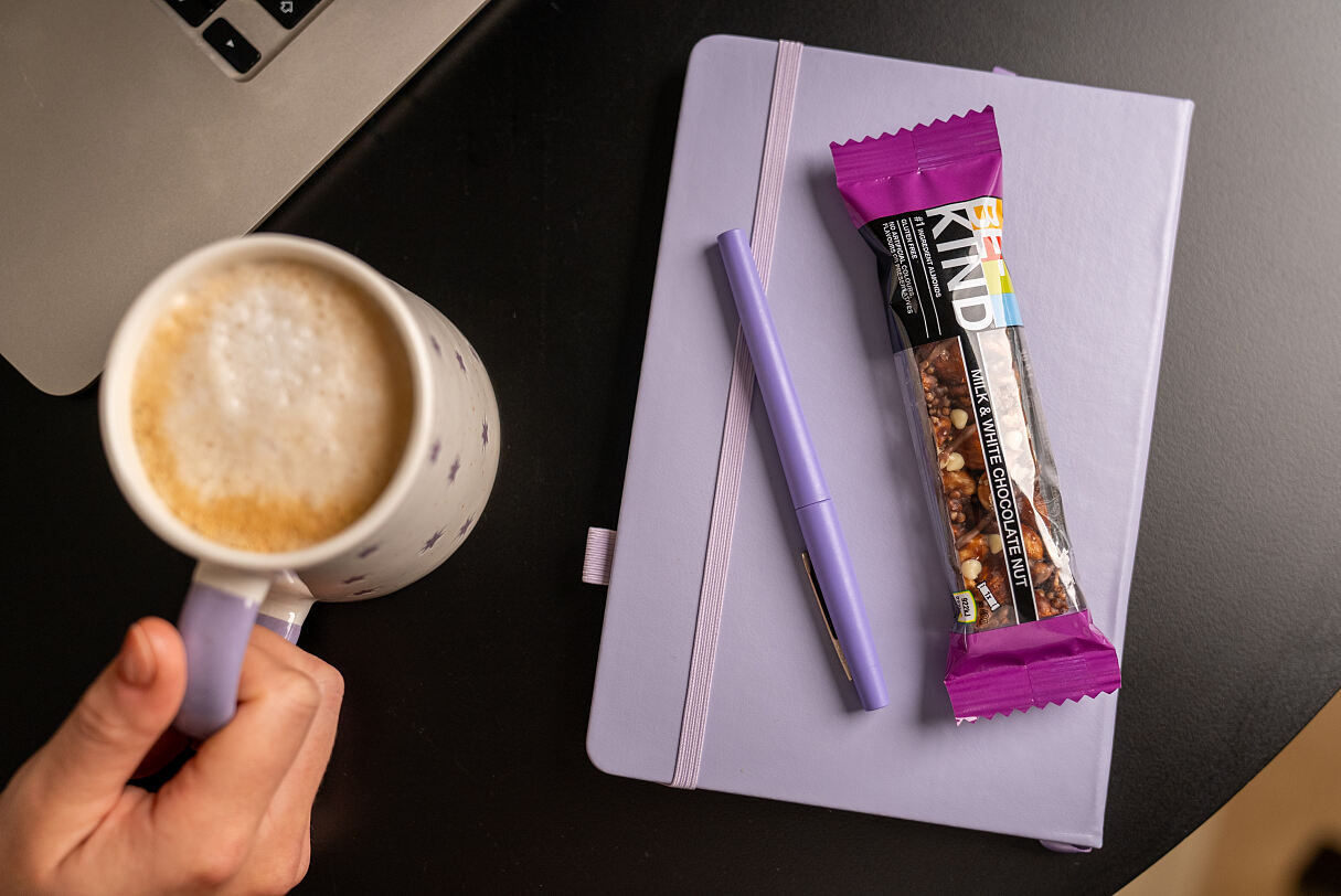 BE-KIND Milk & White Chocolate Nut Riegel