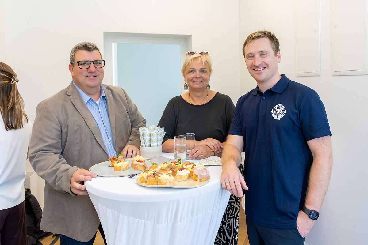 Jürgen Gangoly mit Andrea Kö und Dr. Erich Pawelka