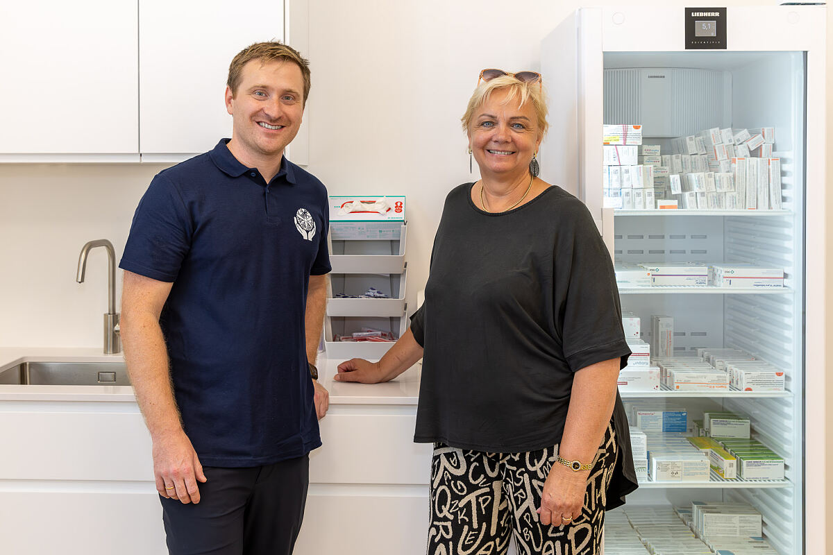 Dr. Erich Pawelka mit Andrea Kö