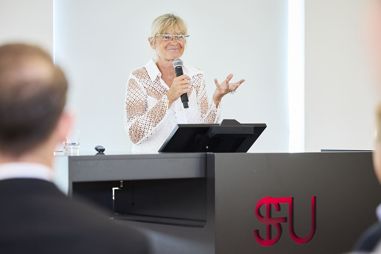 Prof. Dr. Manuela Födinger SFU