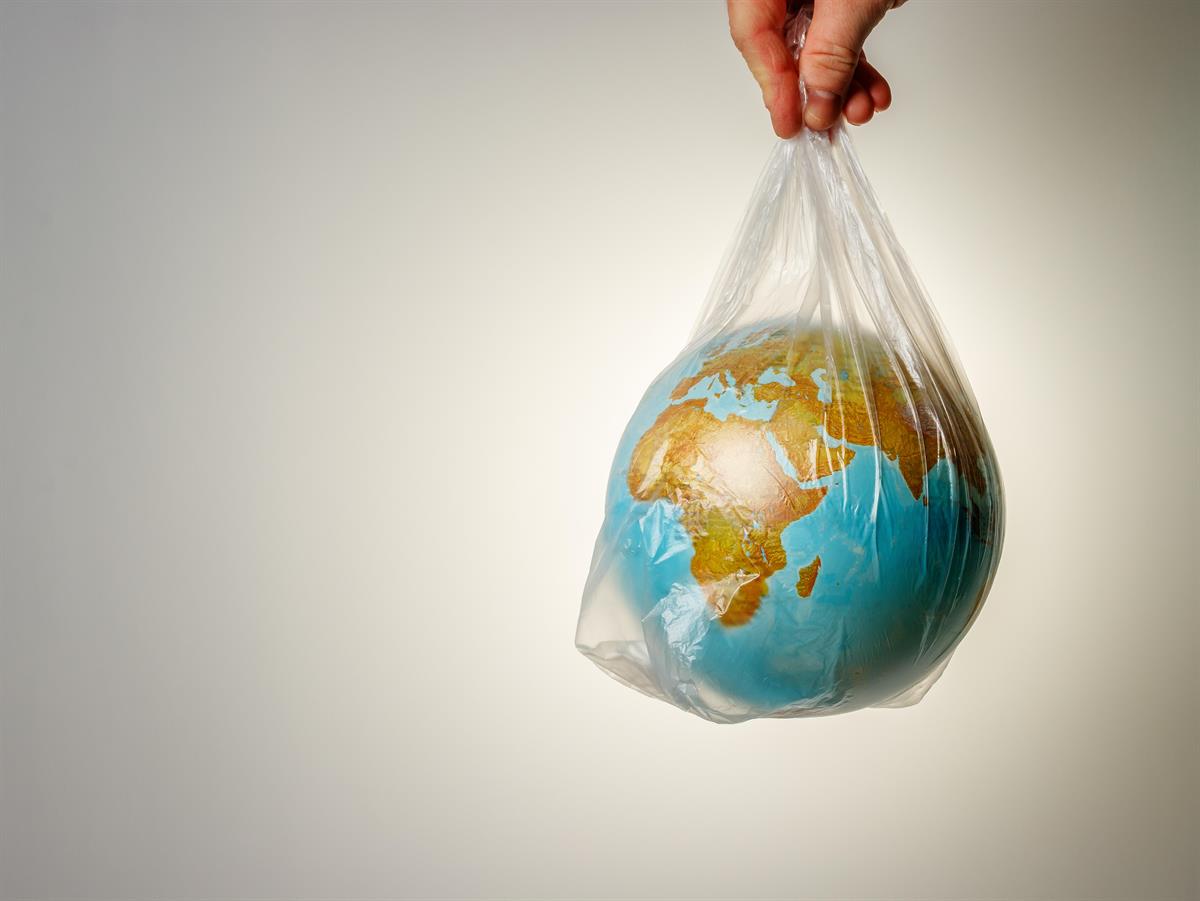 Plastik – reduce, recycle, rethink 