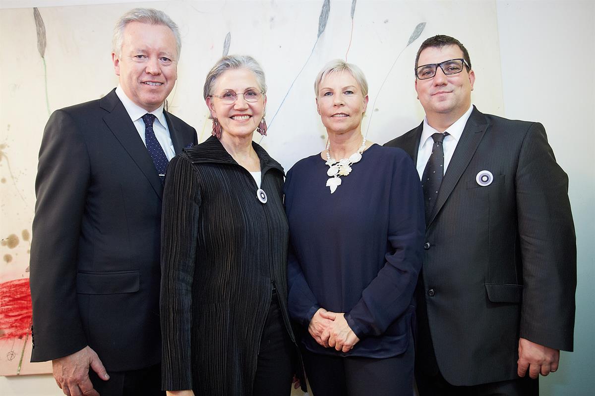 Im Bild v.l.n.r. John Saunders (FleischmannHillard), Renate Skoff (Gründerin von Skills), Ingrid Vogl (Präsidentin PRVA) und Jürgen H. Gangoly (Geschäftsführer Skills)