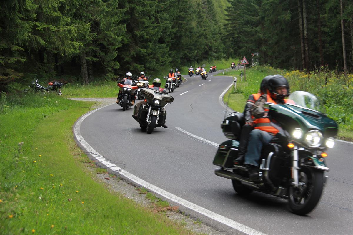 Harley-Davidson_Charity-Tour_Gaberl